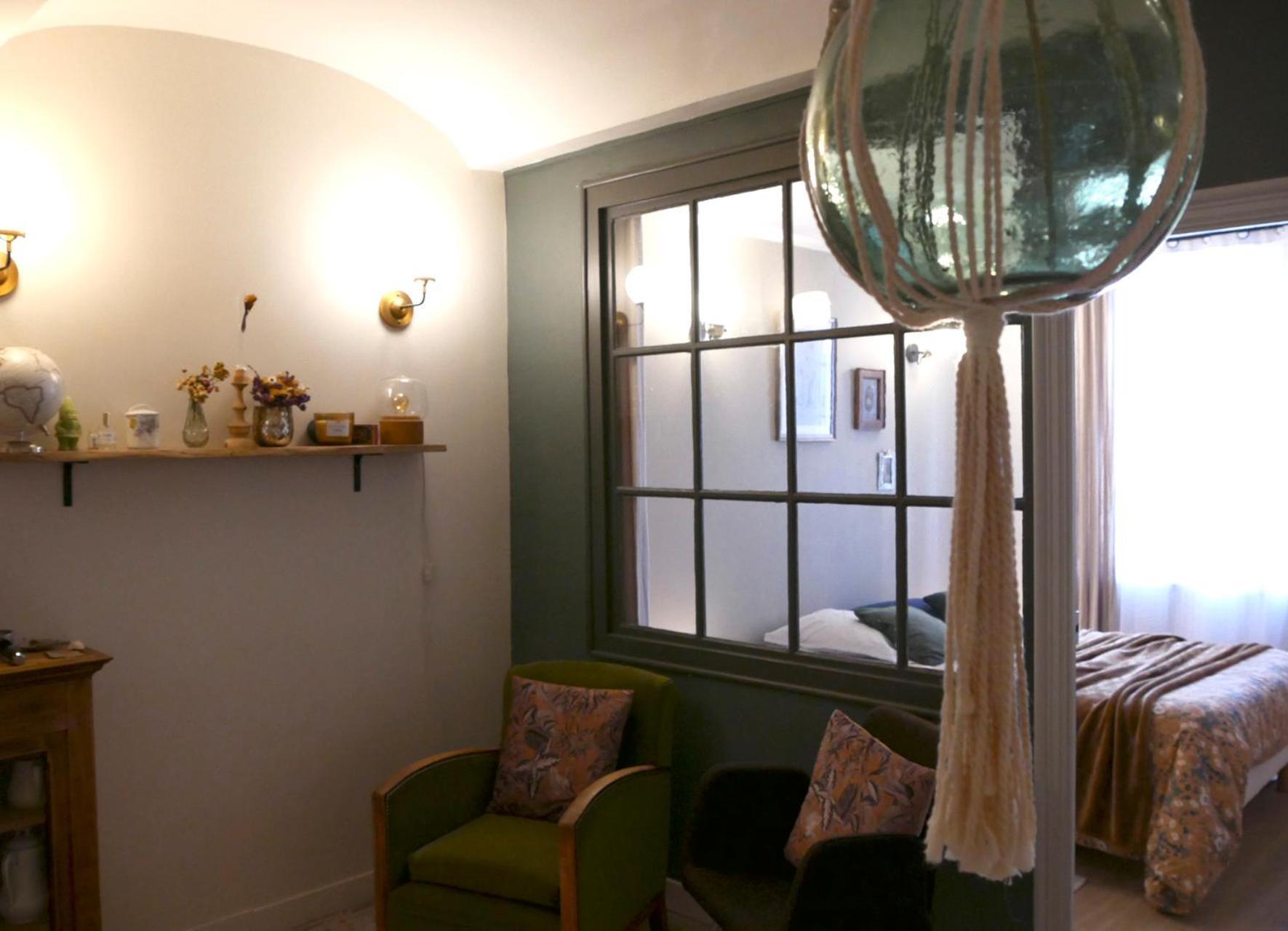 Charmante Suite Independante En Maison De Village 德龙河畔洛里奥勒 外观 照片